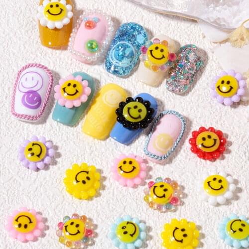 Wholesale 50/100Pcs Nail Art Resin Sun Flower Smiley 11x11mm Nail Art Rhinestones For DIY 3D Nail Decorations Accessories