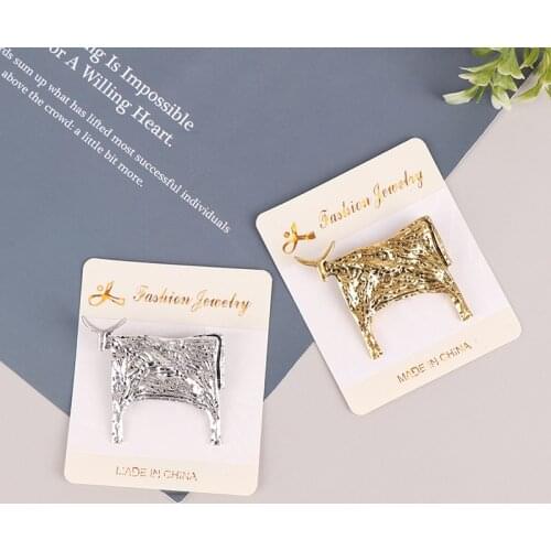 Vintage Cattle Brooches For Women Unisex Animal New Year Brooch Jewelry Accessories