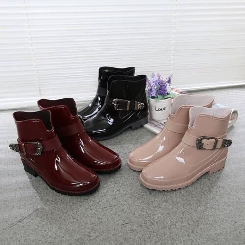 Waterproof Martin Boots Women Platform Rain Shoes 2021 Fashion Outdoor Buckle Ankle Rain Boots Ladies Non-slip Water Shoes New