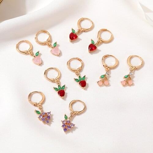 Sweet Crystal Fruit Drop Earrings for Women Peach Strawberry Grape Dangle Earring Student Earings 2020 Korea Fashion Jewelry