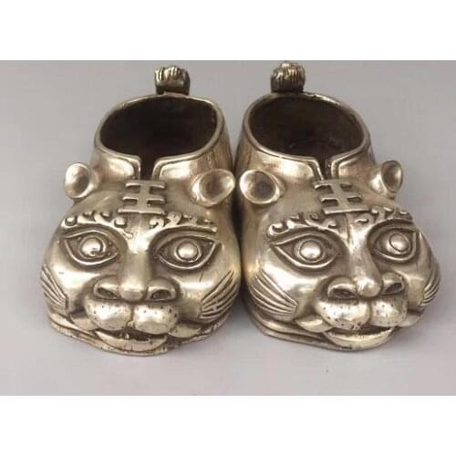 Chinese Handmade Tibet Silver Carved Tiger Head Shoes Animal Statue Safe And Good Luck Gift Home Decoration