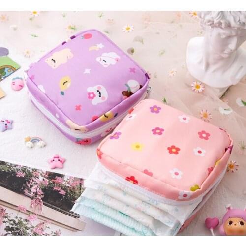Tampon a student portable bag that does not take up space for storing waterproof and durable sanitary napkins J05
