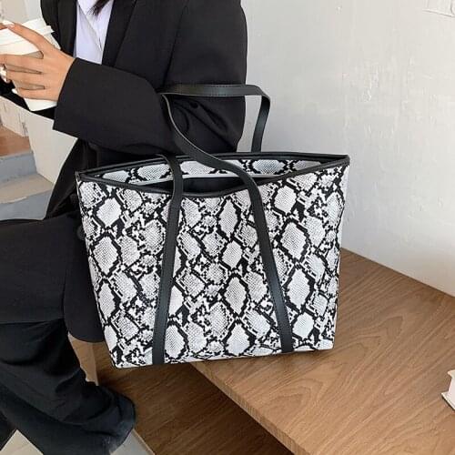 Women Bags Design Snakskin Pattern Quality Shoulder Bag Lady Large Capacity Shopping Bag Women Totes Purse And Handbag