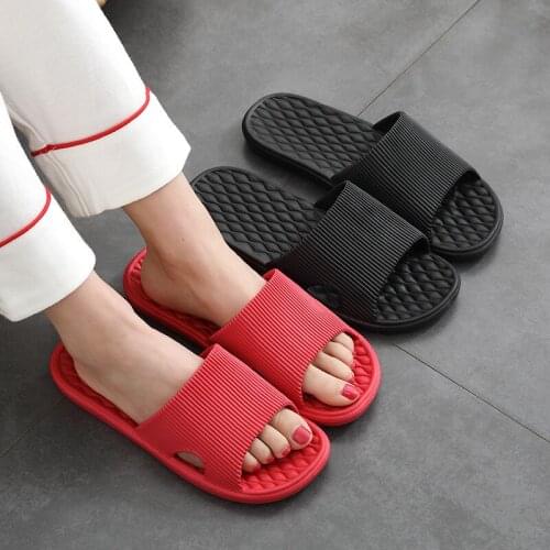 2021 new womens slippers slides Shoes summer bathroom soft bottom Women Indoor Platform eva slippers men Bath Anti-slip Shoes
