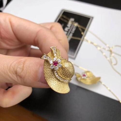 Ladies new natural ruby pendant necklace and brooch dual-purpose style, 925 silver electroplating gold technology