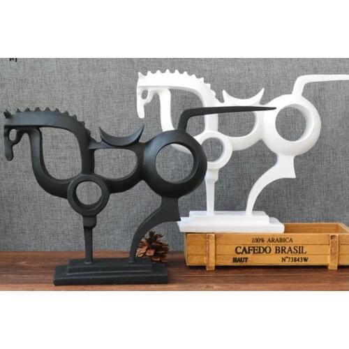 Abstract black and white war horse furnishings/hotel upholstery resin works of art/business gifts home decoration wedding