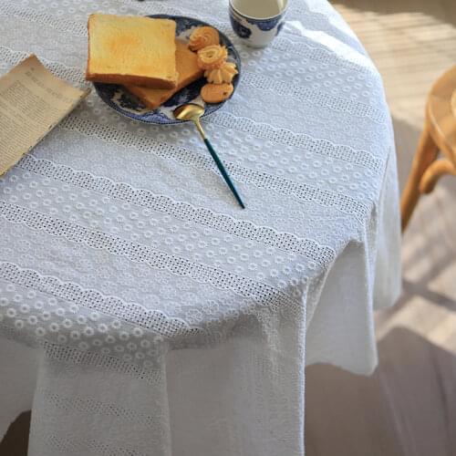 European Embroidery Table Cloth Rectangular Tablecloth for Wedding Party Hotel Floral Table Cover Solid Coffee Table Decor