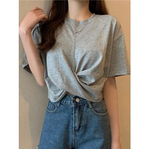 T-shirt short-sleeved female design sense niche 2021 new summer cross short cropped loose irregular top