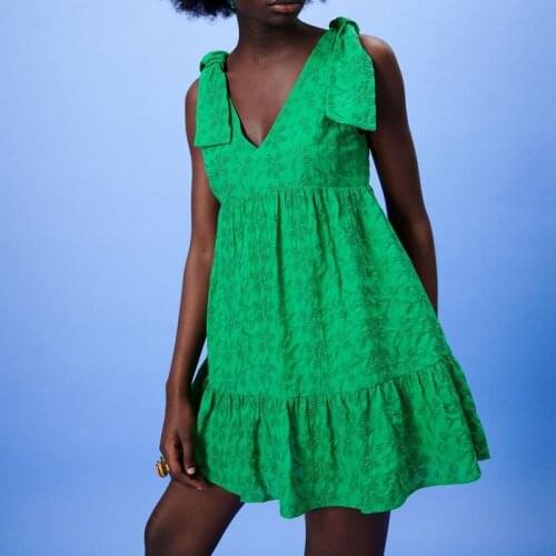 ZA summer new womens sweet V-neck halter bow flower embroidery short jumpsuit