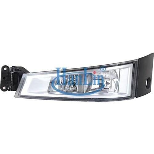 Suitable for Volvo FH/FM truck fog lamp truck accessories 21221153