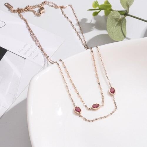 2021 Trendy Red Lips Necklace Ladies Rhinestone Jewelry Necklace Sexy Style Rose Gold Chain Necklacs for Party Gifts