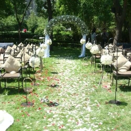 90pcs Wedding artificial flowers petals