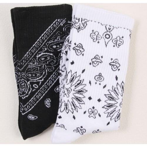 Crew Street Fashion Socks Stripe Hiphop Bandanna Amoeba Paisley Cotton Mid Elite Ethnic Paisley Hip Hop Black White Skateboard