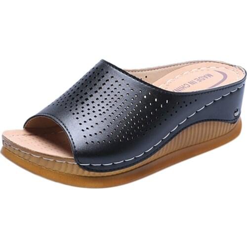 Slippers women sandals 2021 new female shoes Wedges Slippers Fashion Heeled Shoes Hollow Casual Fish Mouth Slippers women