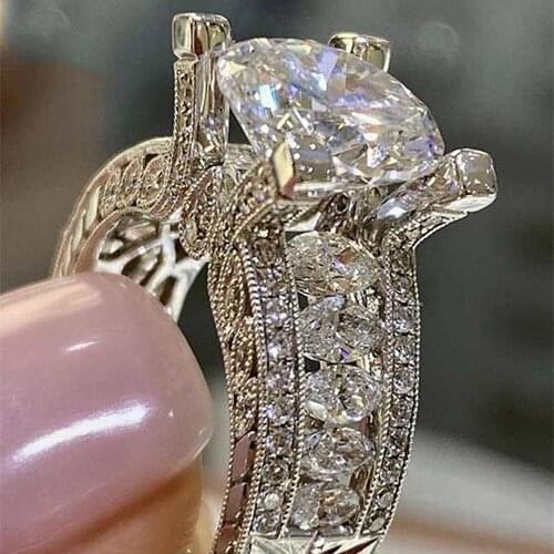 Vintage Luxury Crystal Zircon Diamonds Gemstones Rings For Women White Gold Silver Color Bague Jewelry Bijoux Party Accessories