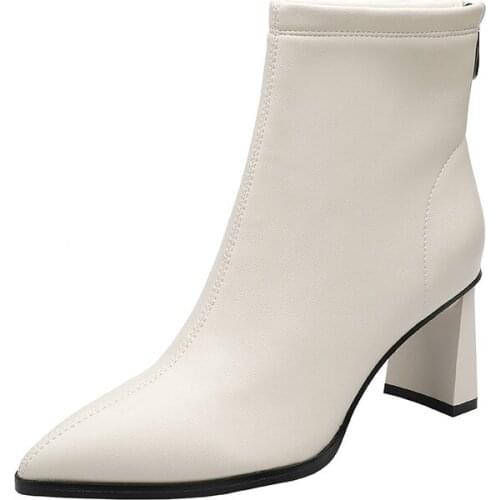 2021 New Luxury Brand Designer White Black Boots for Women Slip On Winter Shoes Fashion Heeled Boot