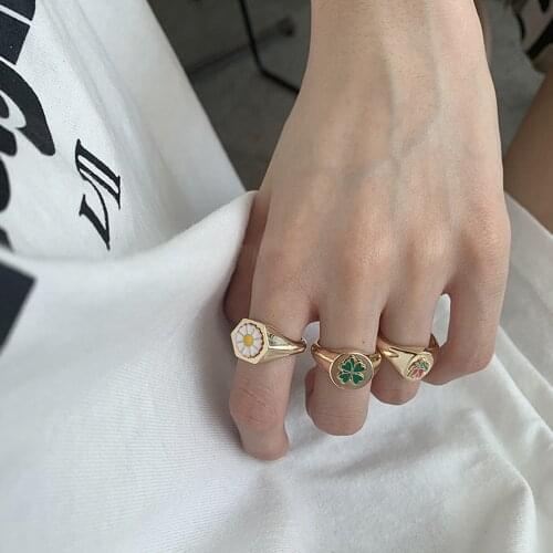 New Vintage Personality Gold Flower Ring Daisy Lucky Four-Leaf Clover Flower Adjustable Rings For Women Girls Fashion Jewelry