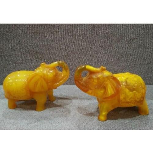 A Pair Exquisite Chinese Amber Handwork Carving Lifelike Elephants Statue Home Safety Lucky Wealth Ornaments