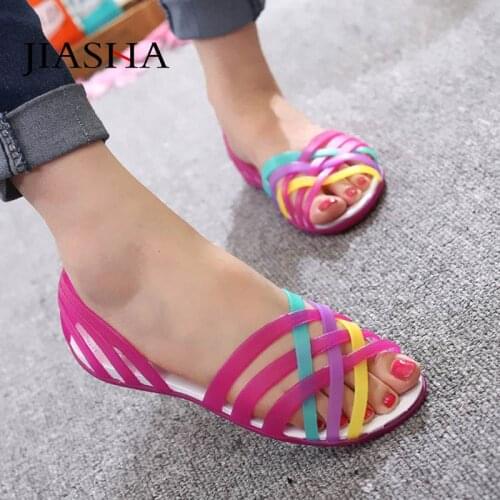 Summer shoes woman sandals 2021 simple fashion jelly sandals hole beach flat shoes female rainbow sandals women shoes