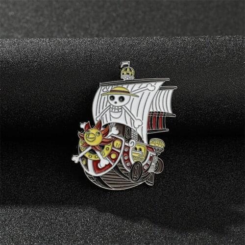 Cartoon Anime One Piece Hat Pirates Ship Cartoon Brooches Zinc Alloy Enamel Pins Anime Jewelry Accessories