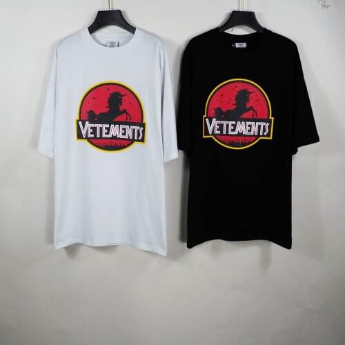 Vetements Short-sleeved Female Couple Loose Street Hip-hop Trend T-shirt Mens Cotton Round Neck Letter Print 14