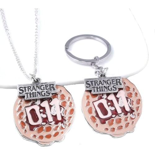 RJ Film Stranger things Keychains 011 Waffles Light Bulb RUN Letter Key Chains Pendants Men Women Souvenir Keyring Jewelry Gift