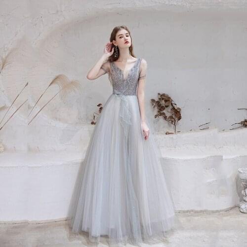 New Arrival Charming Light Gray Prom Party Dresses Full Length Tulle Short Sleeves Evening Gowns Sexy V Neckline Back Out Beaded