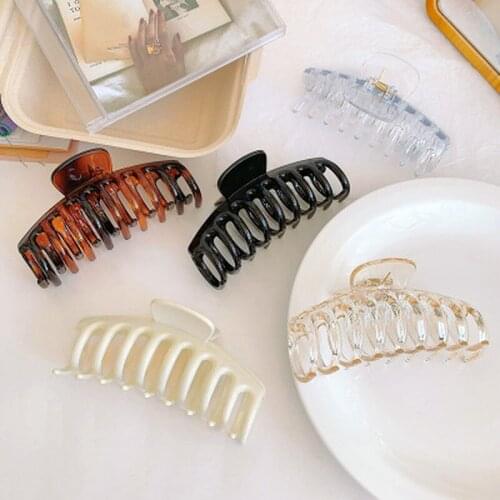 2021 Elegant Retro Multicolor Resin Large Hair Clip Bath Hair Claw for Women Girl Shark Hair Accessories Hair Style