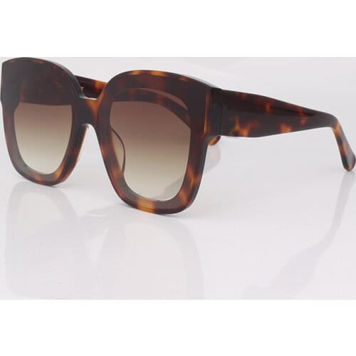 Tortoise Square sunglass women acetate frame brown gradient chunky style