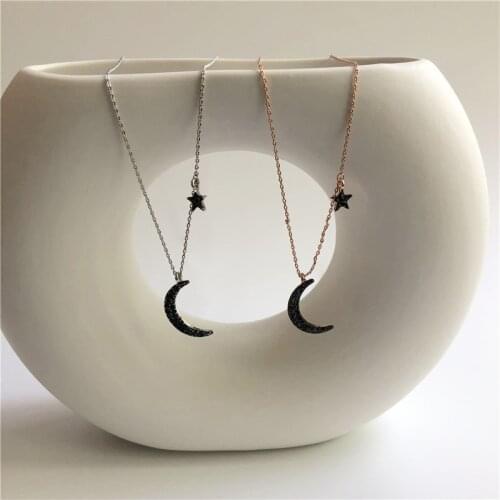 1Pcs Blingling Moon Star Necklace For Womens Gift Jewelry Fashion Simple Unique Resin Planet Geometric Clavicle Chain N798