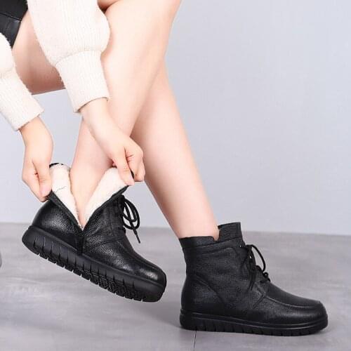 Women Snow Boots Vintage Genuine Leather Natural Wool Fur Winter Warm Ankle Boots For Women Flat Mother Shoes wer4