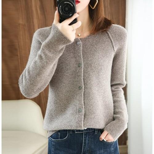 2021 spring cashmere cardigan womens O-neck sweater 100% pure wool knitted long-sleeved short high-end coat sweater Hot sale in