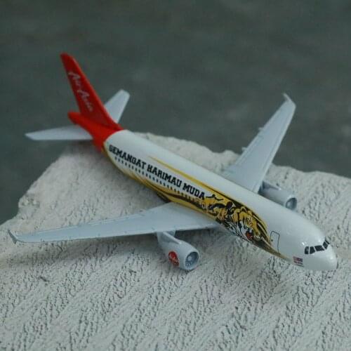 Air Asia Semangat Harimau Muda A320 Aircraft Model 6" Metal Airplane Diecast Mini Moto Collection Eduactional Toys for Children