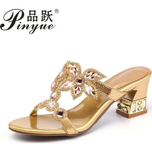 Women Sandals Summer Open Toe Slippers Fashion Rhinestone Thick High-heeled Shoes Woman Bohemia Beach Flip Flops
