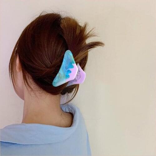 Acrylic Gradient Hair Claw Geometric Hair Claws Crab Clamps Charm Lady Hair Clips Retro Make up Hairdress Hair Styling Tool