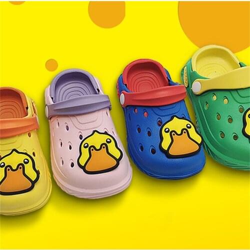 Childrens Clogs Shoes Girls' Outdoor Non-slip Garden Beach Slippers Boys' Indoor Soft Breathable Shoes Closed Toe Hole Sandals
