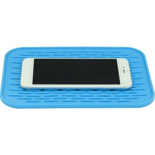 Kitchen Silicone Heat Resistant Table Mat Non-slip Pot Pan Holder Pad Cushion