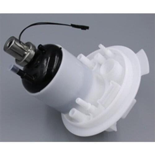 Petrol Fuel Tank Dust Cover LR060042 2010 Discovery 3 4.2L