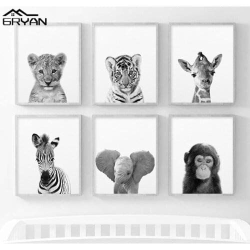 Black And White Safari Animals Picture Nursery Wall Art Canvas Print Poster Lion Tiger Zebra Giraffe Nordic Painting for Bedroom