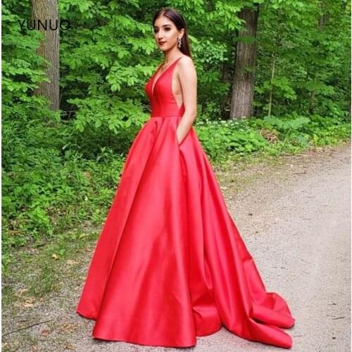 YUNUO Elegant V-neck Red Evening Party Dresses Satin Prom Dress 2021 Long vestido fiesta Formal Gowns With Pockets Custom