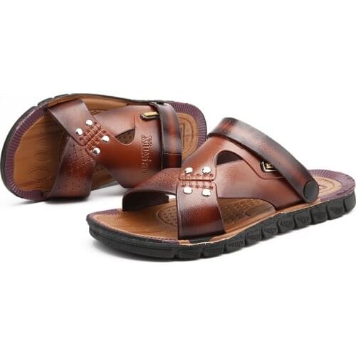 2021 Brown Men Leather Flip Flops Summer Lightweight Mens Casual Sandals Non-Slip Outdoor Beach Men Slippers chanclas hombre