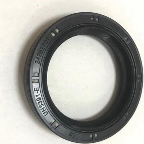 Car Accessories 24262701 Automatic transmission 4WD Front wheel drive shaft oil seal For Buick Cruz Roewe 7DCT250