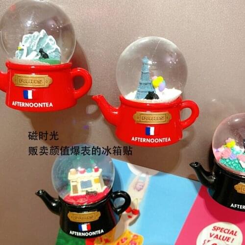 Japanese afternoon tea cat in the extremely beautiful kitten teapot cute crystal ball three-dimensional magnetic refrigerator