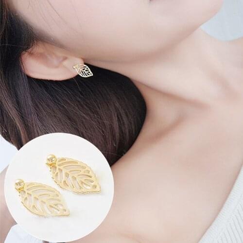 Punk Leaves Earrings For Women Exquisite Gold Color Leaf Earrings 2021 Small Vintage Stud Earings Party Jewelry Gift