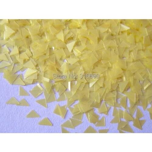 Solvent Resistant Glitter Matte Yellow Glitter Triangles 3mm*2mm Glitter Frankening Nail Polish Supply