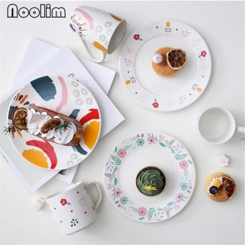 European Ceramic Hand Painted Breakfast Toast Bread Plate Porcelain Cake Snack Dish Vegetable Salad Dessert Plate Tableware