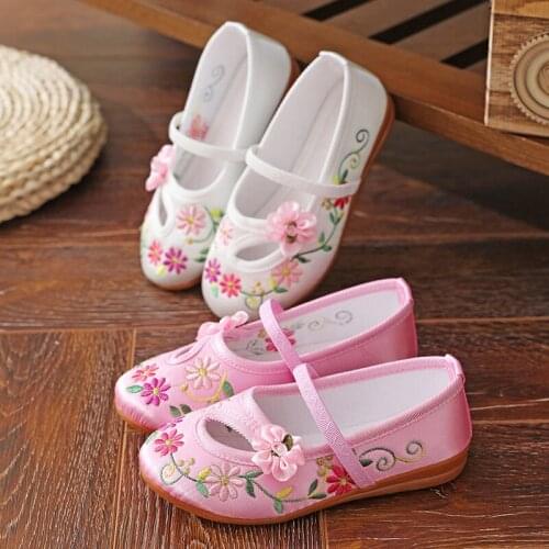 Spring Summer Chinese Embroidery Cloth Shoes Cloth Casual Shoes Chinese Style Girls Shoes Dance Shoes Baby Shoes Girls