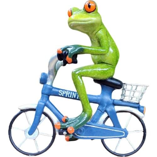 Frog Statue Garden Frog Ride the Bike Sculpture for Home Decor Frog Gifts Garden Accessories Frog Decor