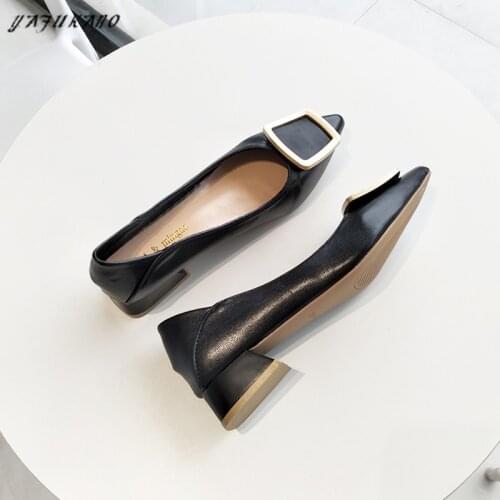 2021 New Pointed Toe Thick Heel High Heels Female Shallow Mouth Low Heel Work Shoes Black Career Metal Square Buckle Boat Shoes