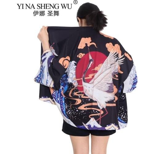 Women Traditional Japanese Kimono Clothing Crane Printed Kimono Blouse Samurai Haori Yukata Streetwear New Jacket Cardigan Coat